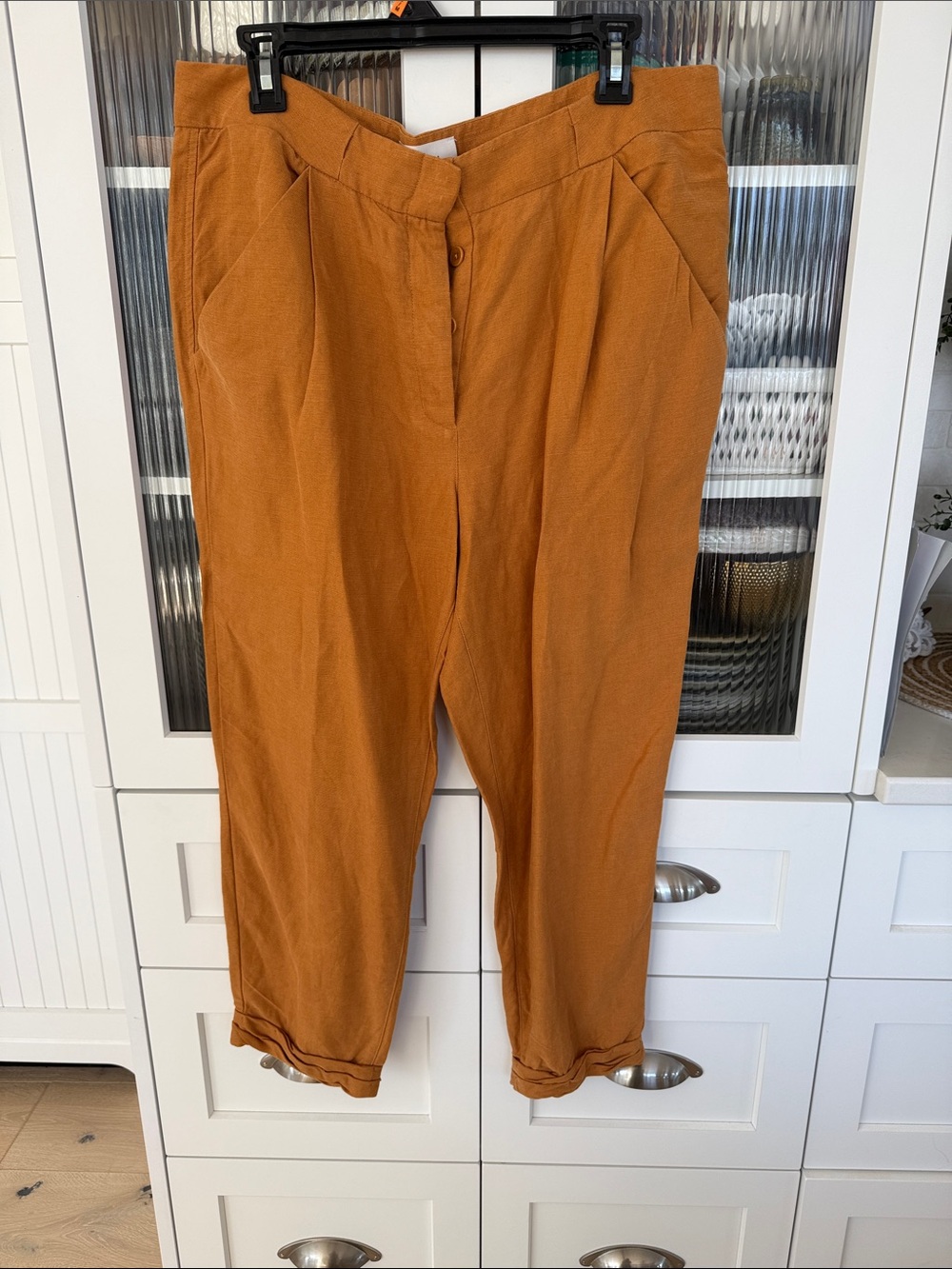 Aritzia Wilfred linen blend cropped pants